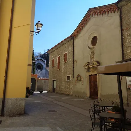 Apartment Historic Center Modern Bellano